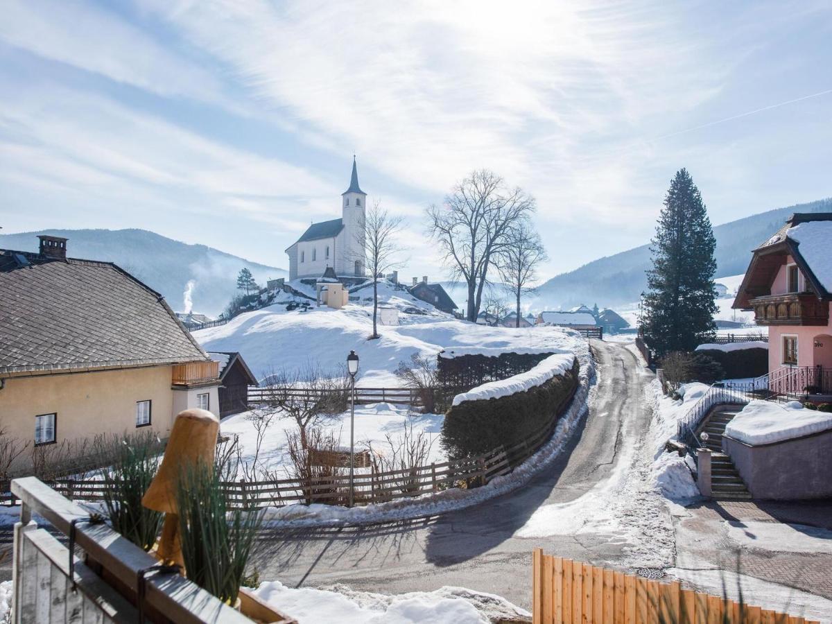 Apartment With Ski Bus On The Doorstep Mauterndorf  Buitenkant foto